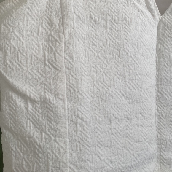 🌿3 for $25🌿 ZARA Textured Boxy Crop Top - Picture 2 of 8